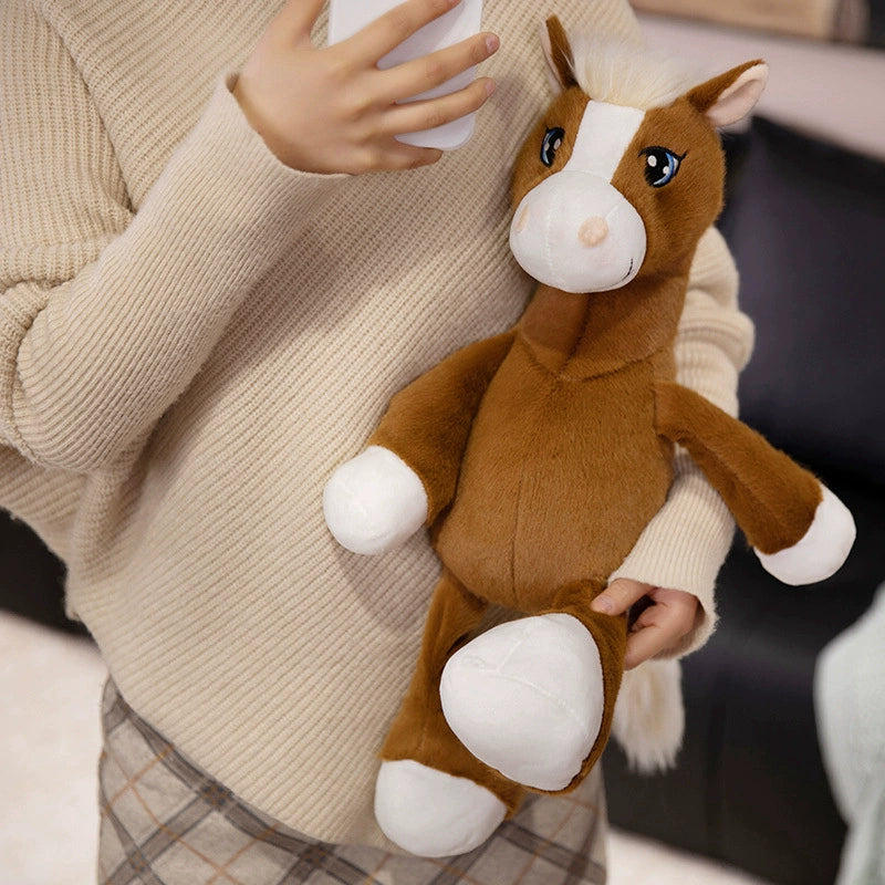 Rusty The Free Wandering Horse